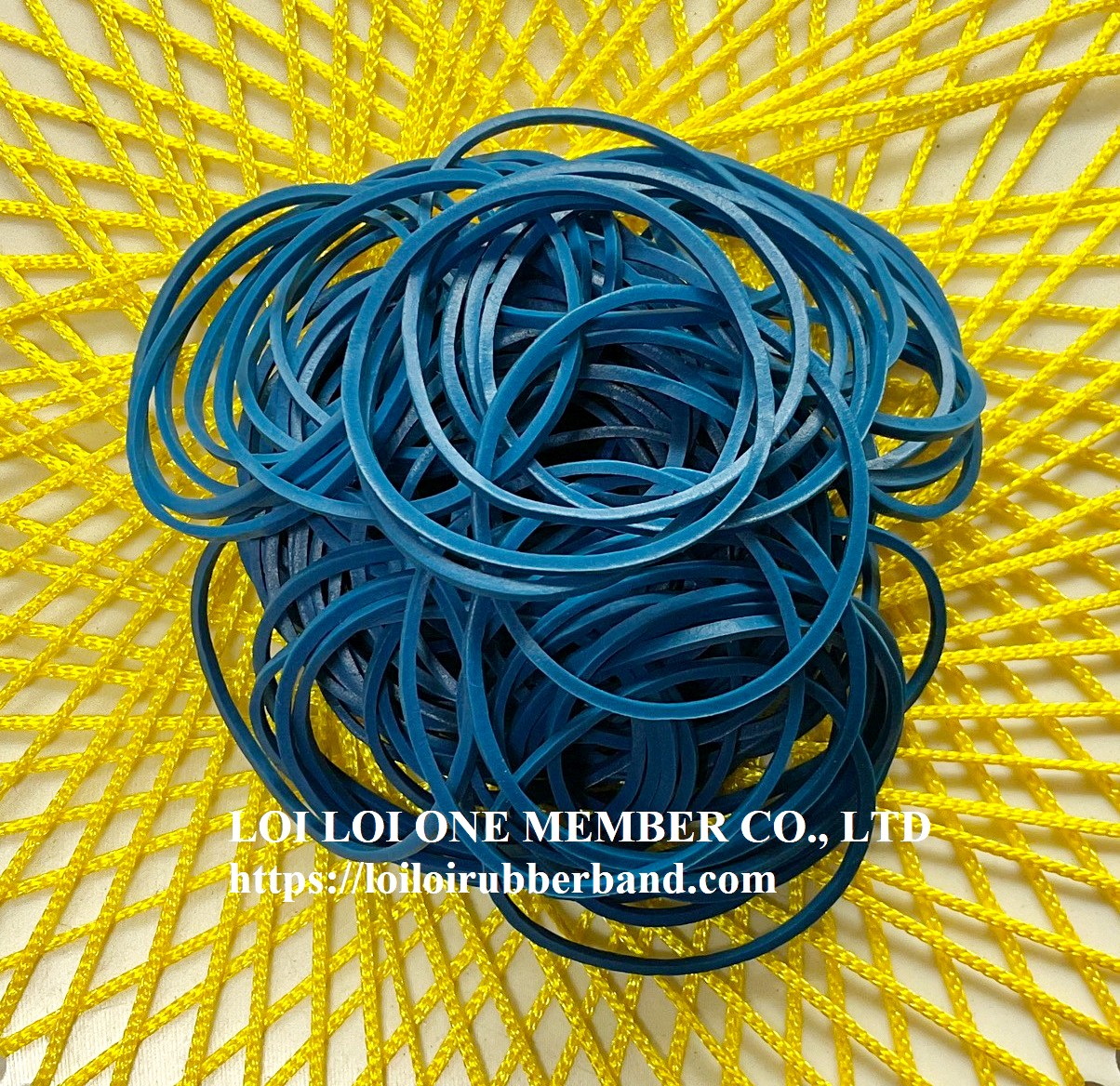 Natural color Rubber band use in Office stationery with the most interest tone colour Red Green Yellow to tie money latex free